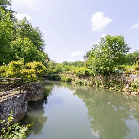 Hétvégi ház Ancien Moulin Dans Le Perigord Avec Jardin Prive, Animaux Acceptes - Fr-1-616-324